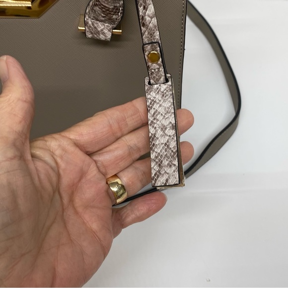 Dune London Purse Bag Satchel w/2Handles Beige w/Gold Accents Detachable Strap - Picture 8 of 16